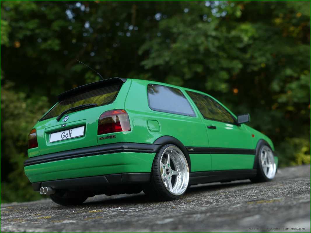 1:18 VW Golf MK3 GTi Color Concept 1995 Salsagrün + OZ Mito Alu inkl. OVP